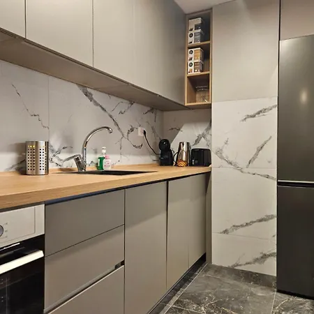 Cozy In The Heart Of Скопье