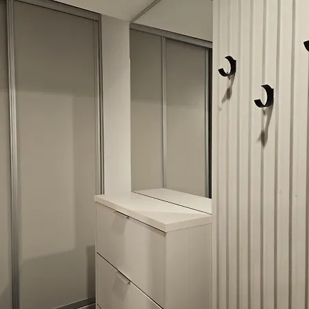 Апартаменты Cozy In The Heart Of