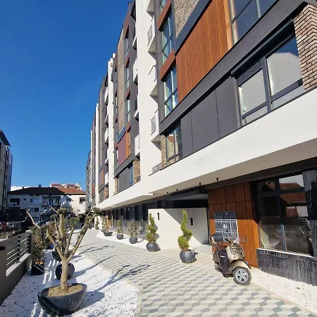 Cozy In The Heart Of Appartement Skopje