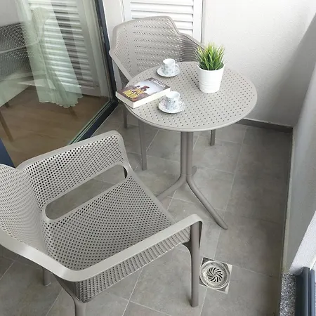 Apartament Cozy In The Heart Of *
