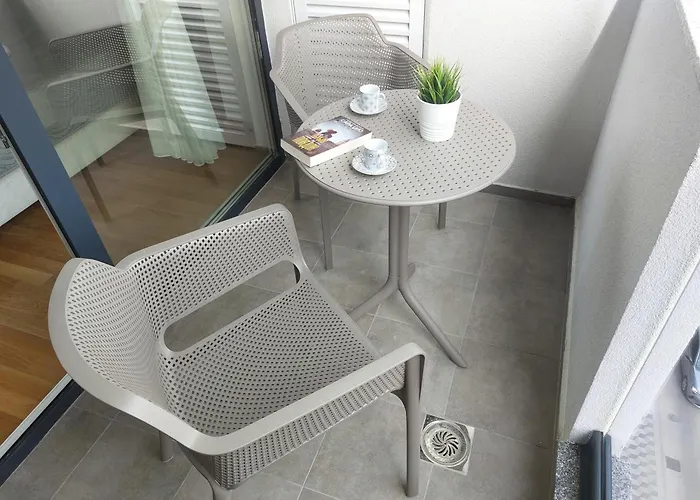 Апартаменты Cozy In The Heart Of *